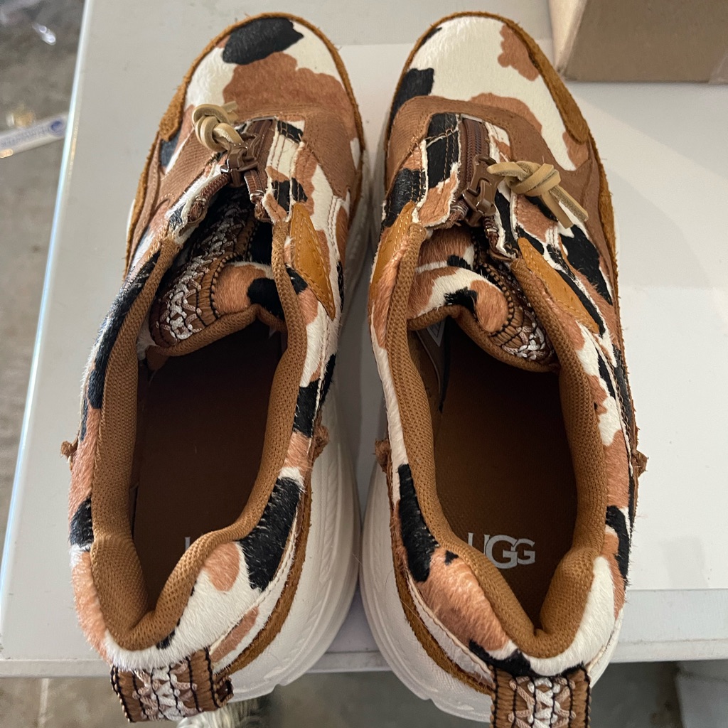 Ugg Ca805